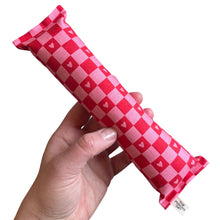 Load image into Gallery viewer, Catnip Kicker Log - Checker Red Heart