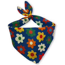 Load image into Gallery viewer, Cat Bandana - Flower Power