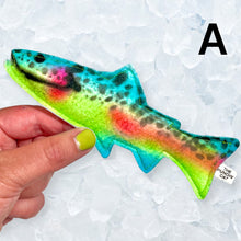 Load image into Gallery viewer, Airbrushed Fish Catnip & Silvervine Toy - STYLE A