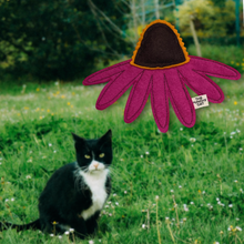 Load image into Gallery viewer, Coneflower Cat Toy - Silvervine &amp; Catnip Handmade Echinacea Felt Toy
