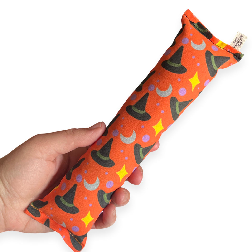 Catnip Kicker Log - Witch Hats
